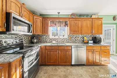 11 Lantern Ridge Road, Beacon Falls, CT 06403 - Photo 14