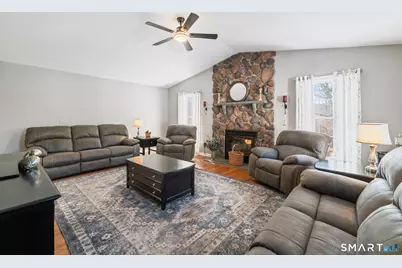 11 Lantern Ridge Road, Beacon Falls, CT 06403 - Photo 10