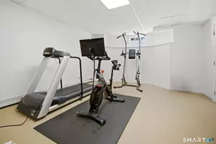 1380 Old Academy Rd, Fairfield, CT 06824 - Photo 30