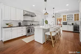 1380 Old Academy Rd, Fairfield, CT 06824 - Photo 12