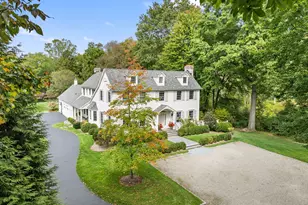 1380 Old Academy Rd, Fairfield, CT 06824 - Photo 2