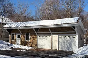 524 Broad St, Bristol, CT 06010 - Photo 2