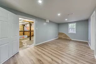 524 Broad St, Bristol, CT 06010 - Photo 34