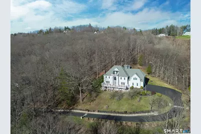 83 Bayberry Hill Road, Avon, CT 06001 - Photo 2