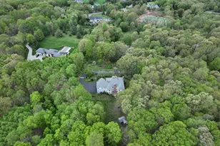 83 Bayberry Hill Rd, Avon, CT 06001 - Photo 2