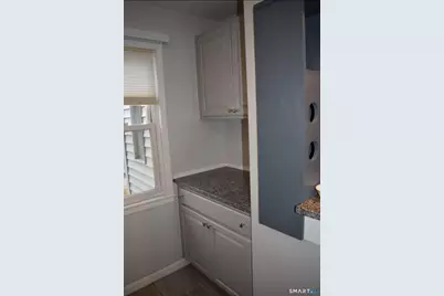 19 Vine Hill Road, West Hartford, CT 06110 - Photo 18