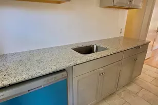 13 Lockwood Terrace, West Hartford, CT 06119 - Photo 6