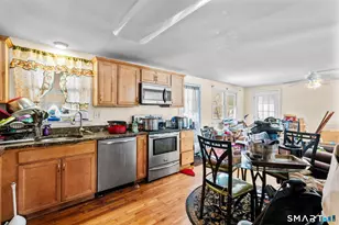 33 Hilton Dr, East Hartford, CT 06118 - Photo 8