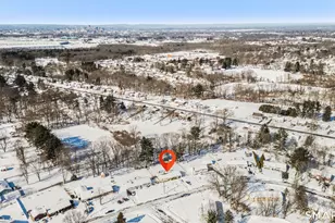 33 Hilton Dr, East Hartford, CT 06118 - Photo 4