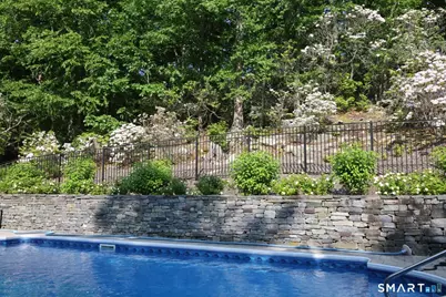 11 Catbird Lane, East Lyme, CT 06333 - Photo 6