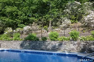 11 Catbird Ln, East Lyme, CT 06333 - Photo 6