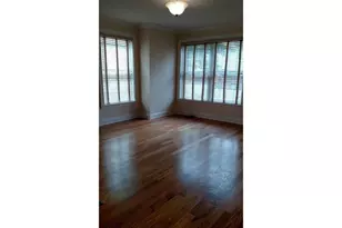 1 Hamilton St, New London, CT 06320 - Photo 6