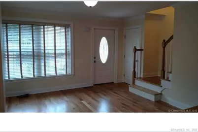 1 Hamilton Street #2, New London, CT 06320 - Photo 4