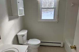 10 Milton Rd, Waterford, CT 06375 - Photo 26