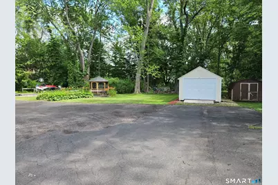 138 Main Street, Somers, CT 06071 - Photo 36