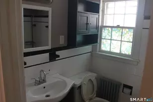 64 Fanway Ave, Bristol, CT 06010 - Photo 10