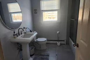 134 Mountain Rd, Windsor, CT 06095 - Photo 4