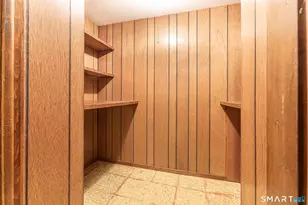 25 Nesbit Ave, West Hartford, CT 06119 - Photo 22