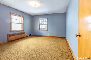 25 Nesbit Ave, West Hartford, CT 06119 - Photo 14