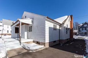 25 Nesbit Ave, West Hartford, CT 06119 - Photo 24