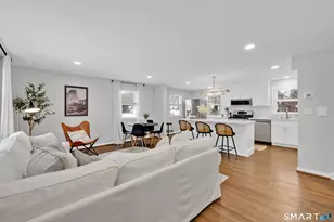 49 Lancaster Rd, Glastonbury, CT 06033 - Photo 4