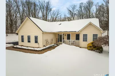 4 North Ridge Drive, Cromwell, CT 06416 - Photo 2