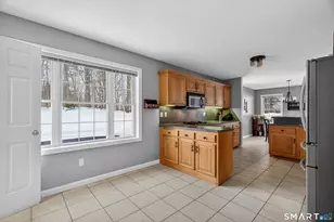 4 N Ridge Dr, Cromwell, CT 06416 - Photo 14