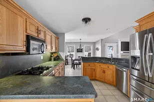 4 N Ridge Dr, Cromwell, CT 06416 - Photo 16