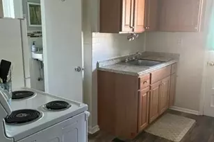 77 Crestwood Rd, Fairfield, CT 06824 - Photo 6