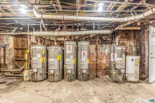 1220 Pembroke St, Bridgeport, CT 06608 - Photo 32