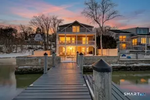 352 Pequot Ave, New London, CT 06320 - Photo 1