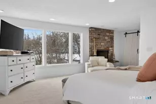 352 Pequot Ave, New London, CT 06320 - Photo 16