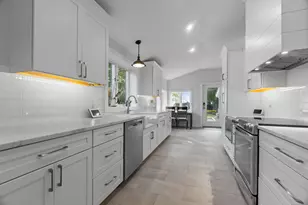 39 Gledhill Ave, Stonington, CT 06378 - Photo 8