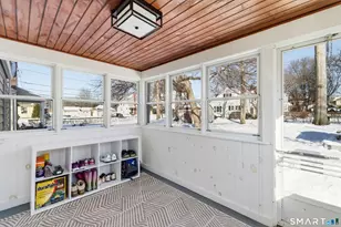 18 St James St, West Hartford, CT 06119 - Photo 16