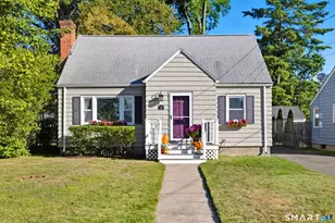 18 St James St, West Hartford, CT 06119 - Photo 1