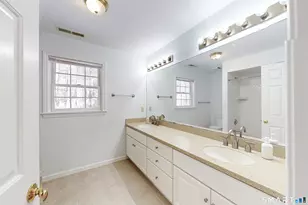 183 Coachmans Dr, Southbury, CT 06488 - Photo 28