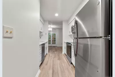 98 Crown Ridge #98, Newington, CT 06111 - Photo 8