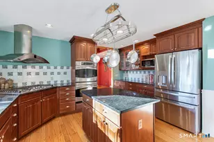 56 Penny Ln, Woodbridge, CT 06525 - Photo 6