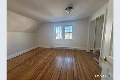 292 Ridgefield Avenue #3, Bridgeport, CT 06610 - Photo 4