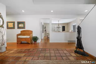 53 Rock Hill Rd, Woodbridge, CT 06525 - Photo 2