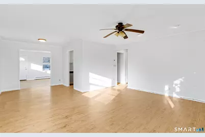 3432 Old Town Road, Bridgeport, CT 06606 - Photo 4