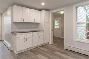 23 Pearl St, Manchester, CT 06040 - Photo 6