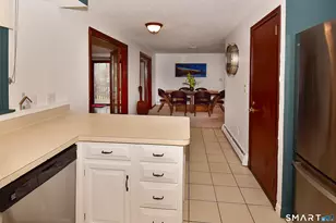 12 Austin Dr, Vernon, CT 06066 - Photo 8