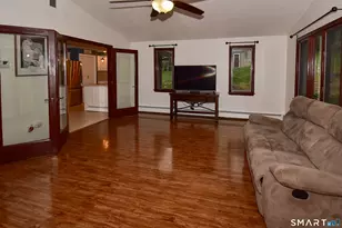 12 Austin Dr, Vernon, CT 06066 - Photo 4