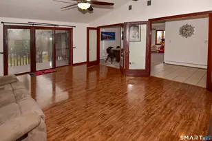 12 Austin Dr, Vernon, CT 06066 - Photo 16