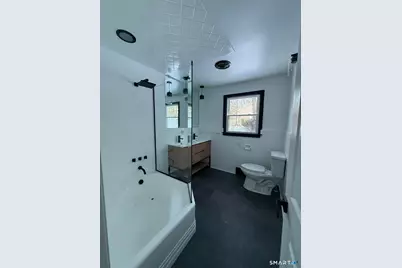 46 Bracewood Road, Waterbury, CT 06706 - Photo 16