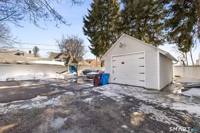 50 Vine Street, New Britain, CT 06052 - Photo 32