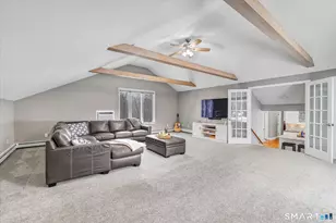 10 Doe Hollow Dr, Trumbull, CT 06611 - Photo 20