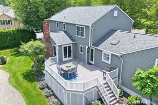 10 Doe Hollow Dr, Trumbull, CT 06611 - Photo 6