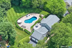 10 Doe Hollow Dr, Trumbull, CT 06611 - Photo 14